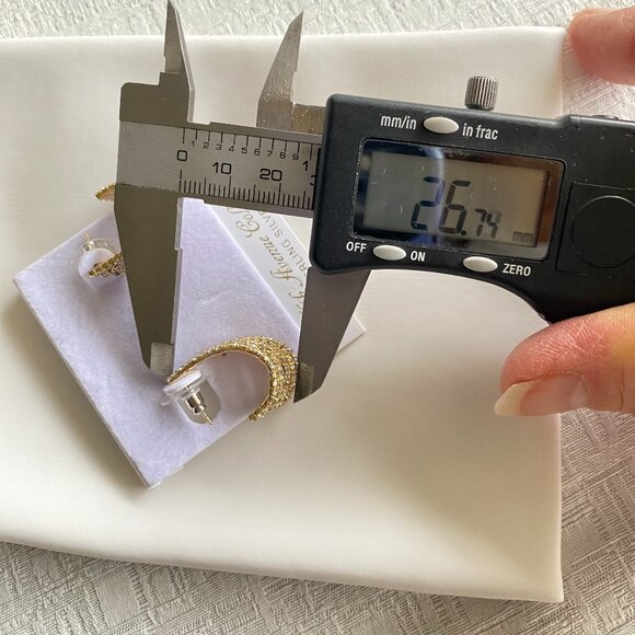 FAC Crystal Curve Shape Hoop Gold Tone Earrings NWT - Picture 7 of 9